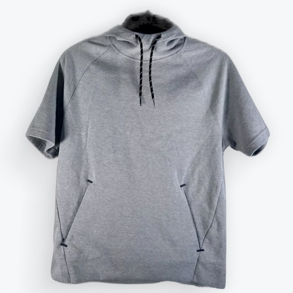 Men’s Old Navy dynamic Fleece short sleeve pullover Hoodie. Small - Picture 1 of 4